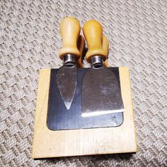 Cheese knifes set