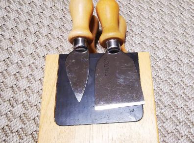Cheese knifes set