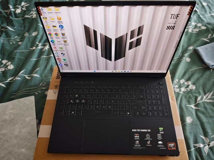 Asus Tuf A16 | Rtx 5070 | Ryzen 9 7940hx | 32gb Ram | 1tb Ssd |