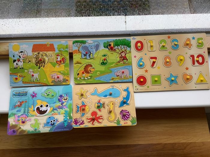 Wooden Puzzles bundle x 5.