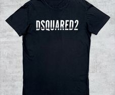 Black dsquared2 t-shirt