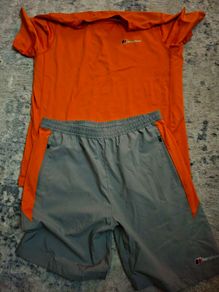 boys berghaus t-shirt set