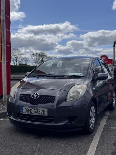 Toyota Yaris Luna 2008
