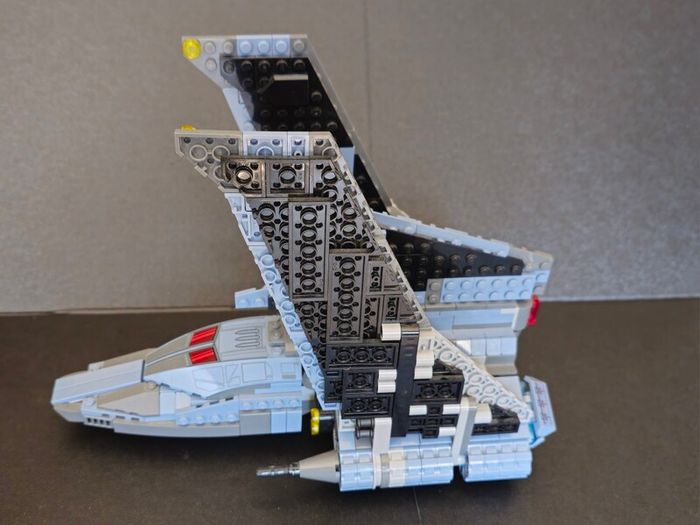 Lego Starwars The Bad Batch Attack Shuttle 75314