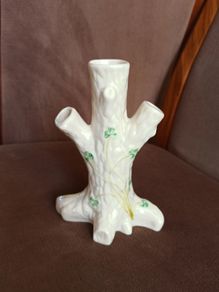 Belleek Tree Trunk with 3 Brunches Vase,   Shamrocks pattern
