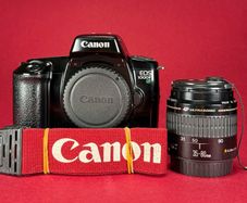 Canon EOS 1000FN Canon EF 35-80mm Ultrasonic lens