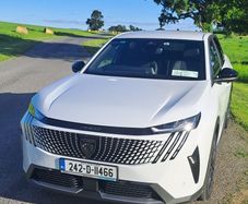 242 Peugeot 3008 Allure 1.2 MHEV Auto