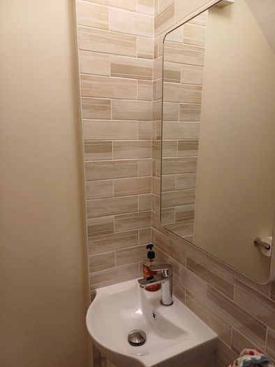 Mayolica tiles for bathroom