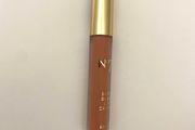 No 7 soft blur lip creme in peach nude