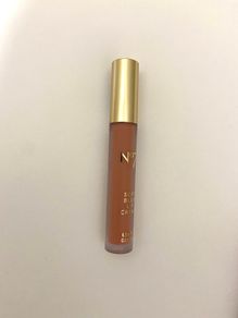 No 7 soft blur lip creme in peach nude