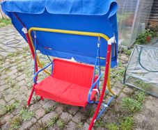kids swing