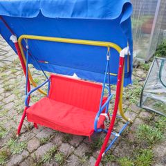 kids swing