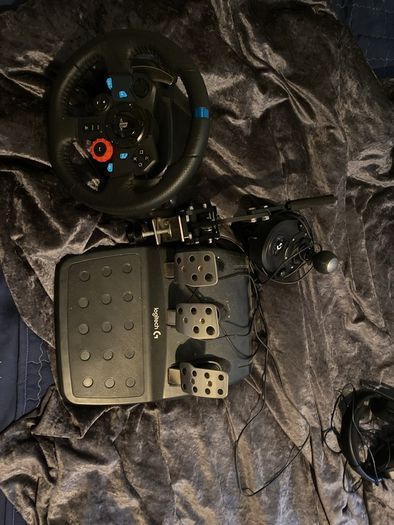 g29 steering wheel,pedals, gear stick and handbrake