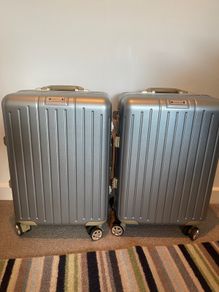 Travels Choice carry on suitcase Pair