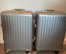 Travels Choice carry on suitcase Pair