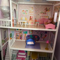 doll house