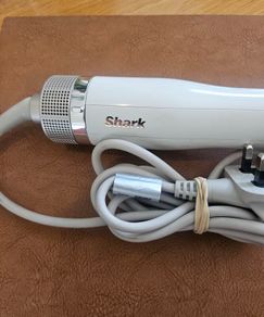 Shark  hairdryer