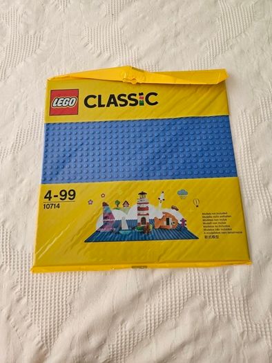 Brand new blue lego base plate 10714