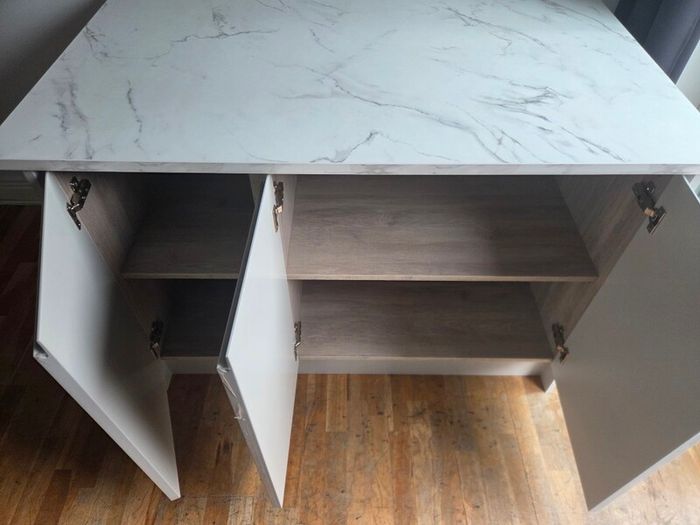 Kitchen Island
