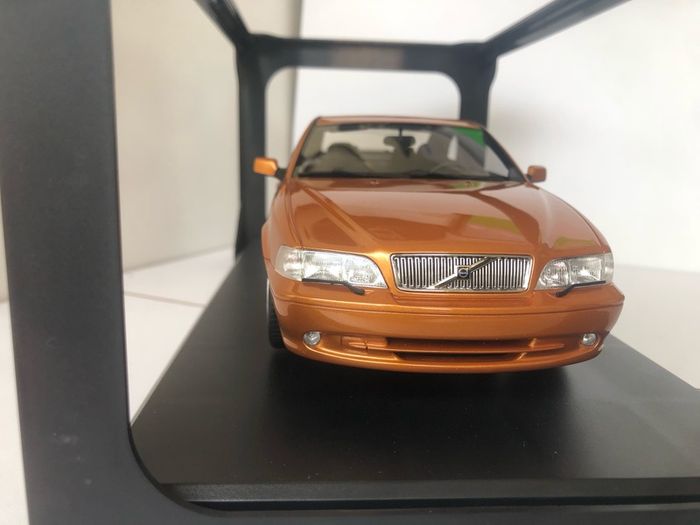 model cars Autoart, minichamps, Otto, Norev etc