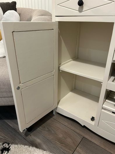 Solid wood wine cabinet
