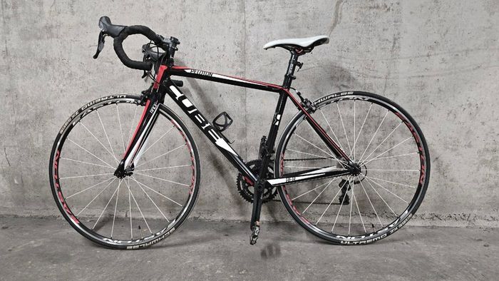 Cube Peloton Road Bike - womens