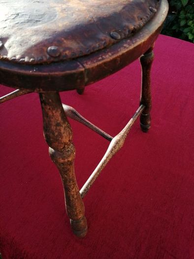 Antique Art Nouveau Rustic Ladies Chair c. 1880