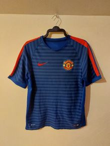 manchester united jersey