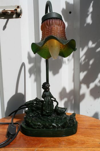 Vintage Table Lamp - 17"