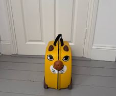 trunki suitcase for kids