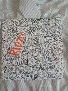 Riot Paramore