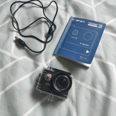 action camera