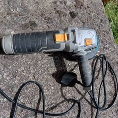 Angle grinder