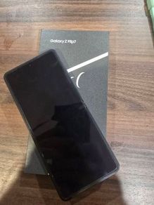 Samsung Galaxy Z Flip7