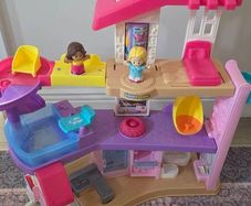 Barbie Little People House
