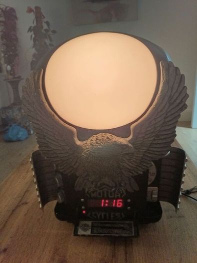 Vintage 1990 s Harley Davidson Iron Eagle Table Lamp AM FM Radio Alarm Clock