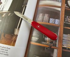 Vintage 1980s Victorinox 84mm Swiss Army Knife Collectable