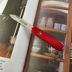 Vintage 1980s Victorinox 84mm Swiss Army Knife Collectable