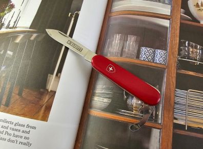 Vintage 1980s Victorinox 84mm Swiss Army Knife Collectable