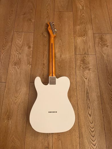 Squier Classic Vibe '70s Telecaster Thinline Olympic White Electric Guitar
