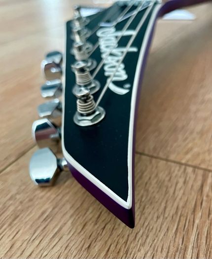 Jackson RRX24 Randy Rhoads V