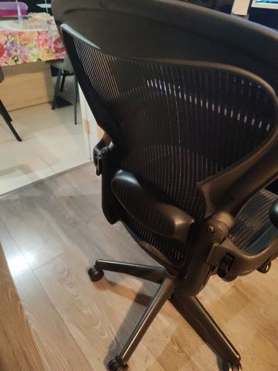Herman Miller Classic Aeron Ergonomic Chair Size B