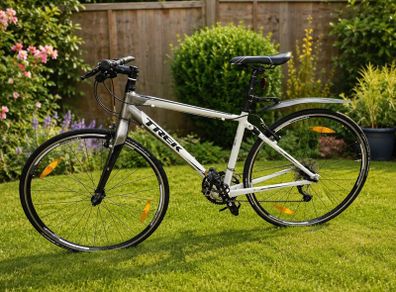 Trek FX Hybrid Bike