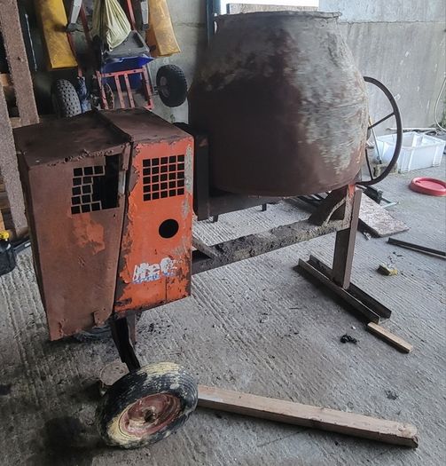 Belle Lister Diesel Mixer