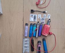 vapes sold as one lot