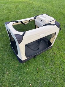 Foldable dog carrier
