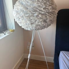 Eos feather floor lamp, grey