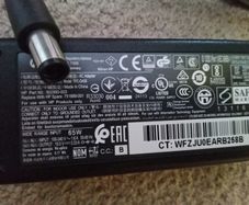 HP charger 65W 19.5V