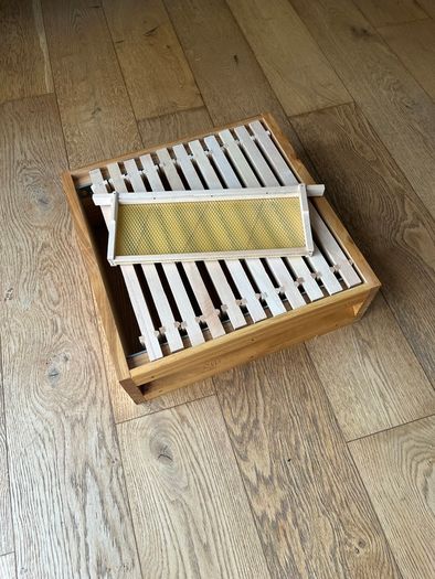 Cedar National Beehive Super Box with 12 built frames