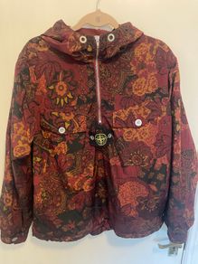 Stone island x supreme